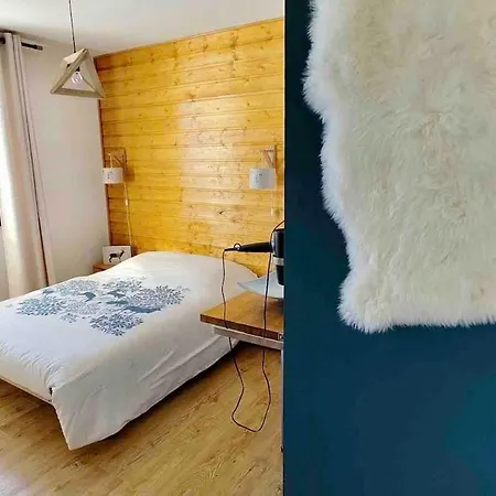 Duplex, 110m2, 7 Minutes Des Pistes, 8 Couchages, Belle Vue Sur Les Montagnes, Cheminee