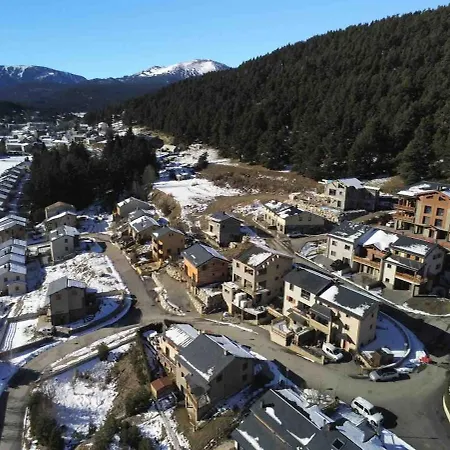 Apartment Duplex, 110m2, 7 Minutes Des Pistes, 8 Couchages, Belle Vue Sur Les Montagnes, Cheminee *