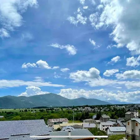 Apartment Duplex, 110m2, 7 Minutes Des Pistes, 8 Couchages, Belle Vue Sur Les Montagnes, Cheminee Formigueres