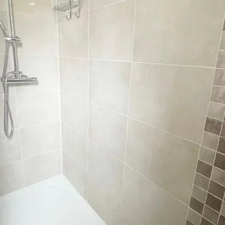 Duplex, 110m2, 7 Minutes Des Pistes, 8 Couchages, Belle Vue Sur Les Montagnes, Cheminee Apartment Formigueres