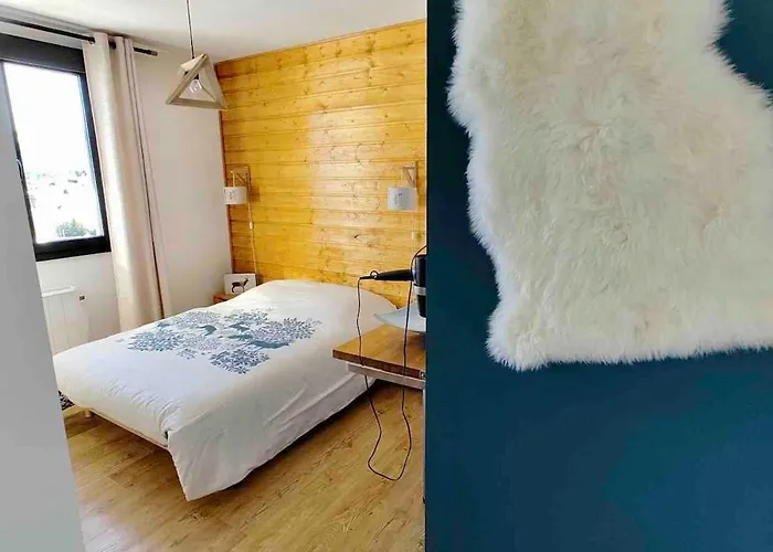 Duplex, 110m2, 7 Minutes Des Pistes, 8 Couchages, Belle Vue Sur Les Montagnes, Cheminee