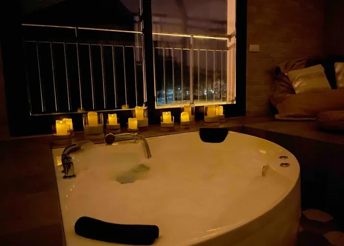 Апартаменты Duplex, 110m2, 7 Minutes Des Pistes, 8 Couchages, Belle Vue Sur Les Montagnes, Cheminee