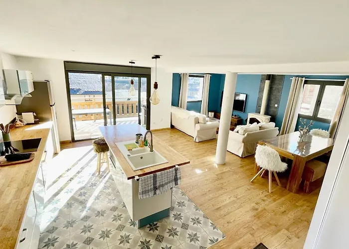 Duplex, 110m2, 7 Minutes Des Pistes, 8 Couchages, Belle Vue Sur Les Montagnes, Cheminee * Формигер